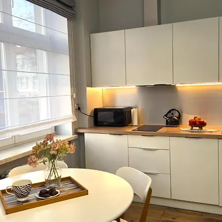 - Parkowe Apartment *