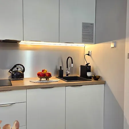 - Parkowe Apartman *