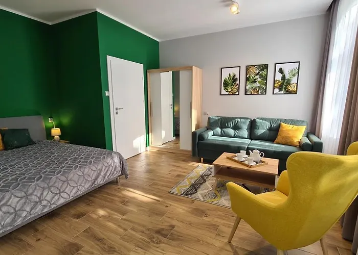 - Parkowe Apartment *